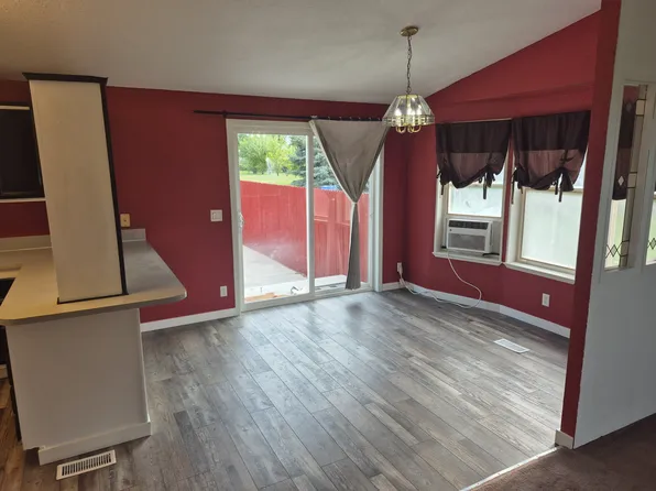 334 E 200 S #B, Burley, ID 83318