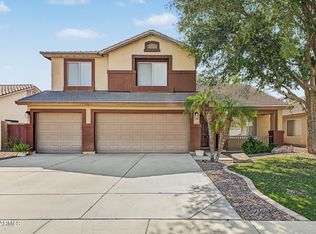 8227 W HARMONY Lane, Peoria, AZ 85382