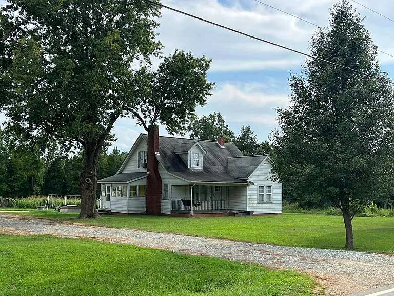10023 Kerrs Chapel Rd — Photo 1
