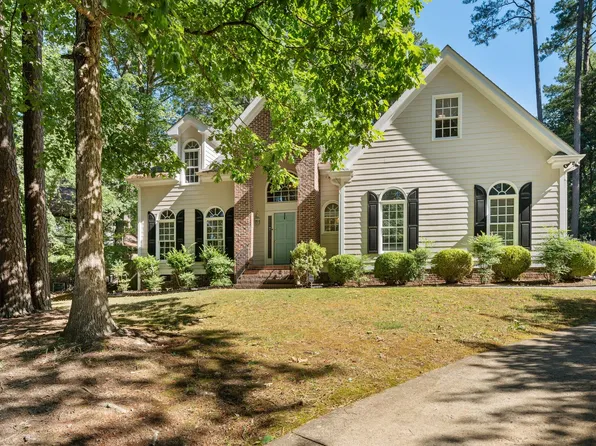 2306 Strawberry Ln, Durham, NC 27712