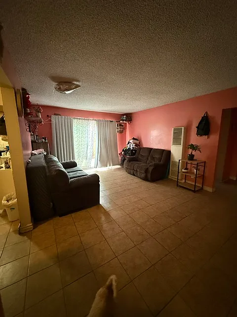 2 bed, $2,500 — Photo 4