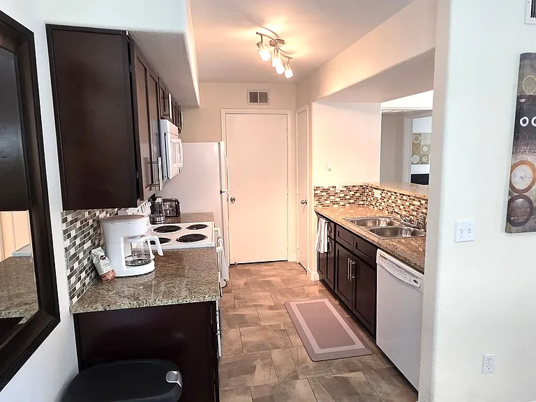 2300 Silverado Ranch Blvd #2006 — Photo 18