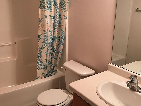 Upstairs bathroom