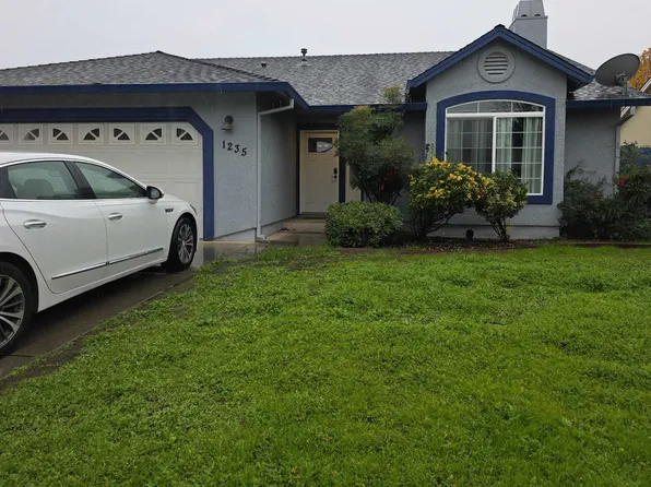 1235 Britt Ln, Red Bluff, CA 96080