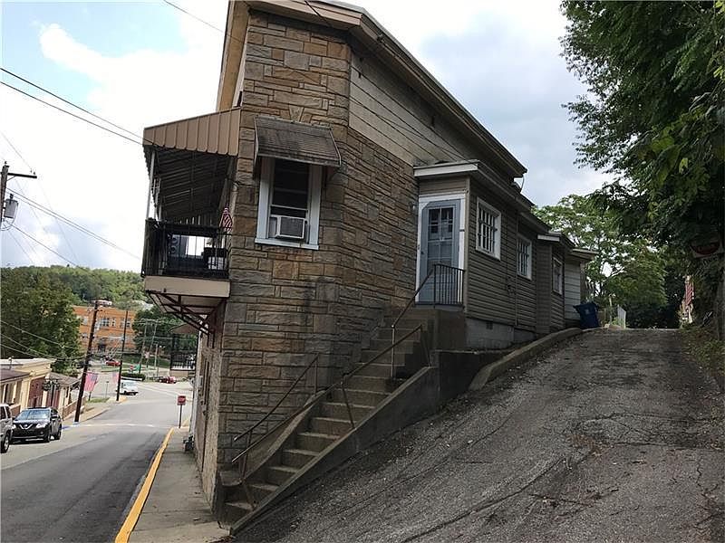 2nd image of 5807 Lincoln Ave
