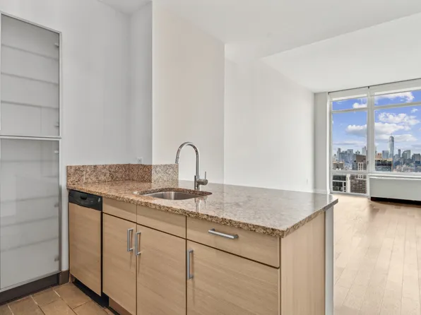 125 West 31st Street 55C image 3 of 20