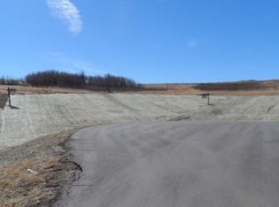 717 Branding Iron Dr, Bismarck, ND 58503