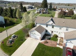 1425 Yorktown Dr, Lawrence, PA 15055