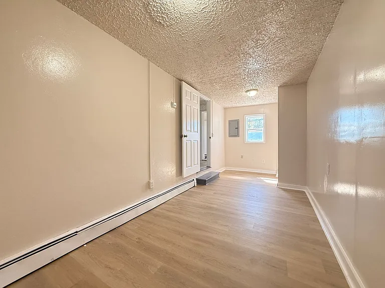 58 S. Pine St — Photo 24