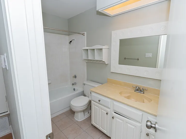 106 Mapleleaf Ln — Photo 45