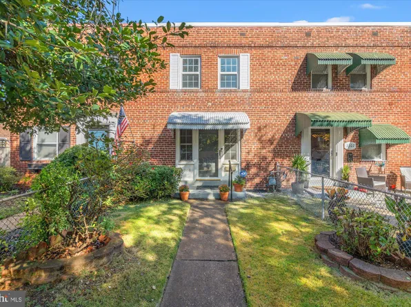 1309 Oronoco St, Alexandria, VA 22314