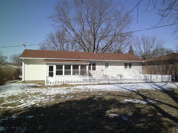  Back of home