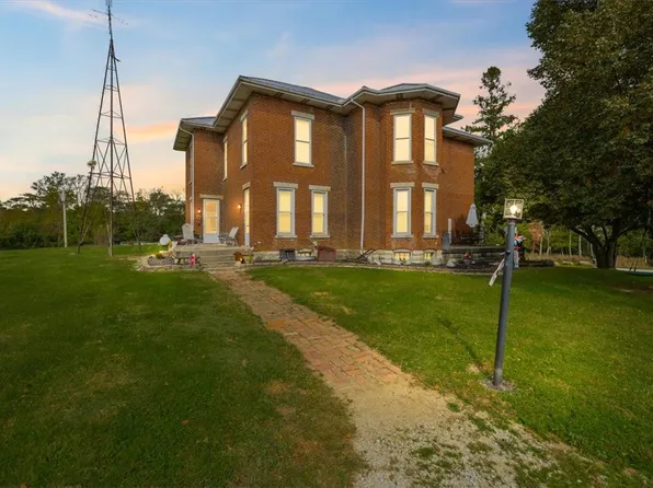 4707 Dawson Rd, Houston, OH 45333