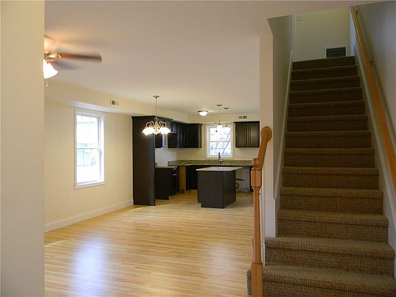 4th image of 50 Andover St #50