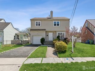 577 Berlant Ave, Roselle, NJ