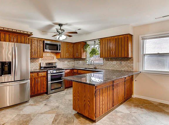 4th image of 5509 W Higgins Ave APT 3A