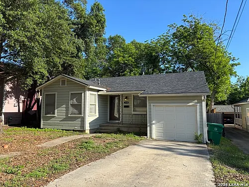 128 Corona Ave Photo 1
