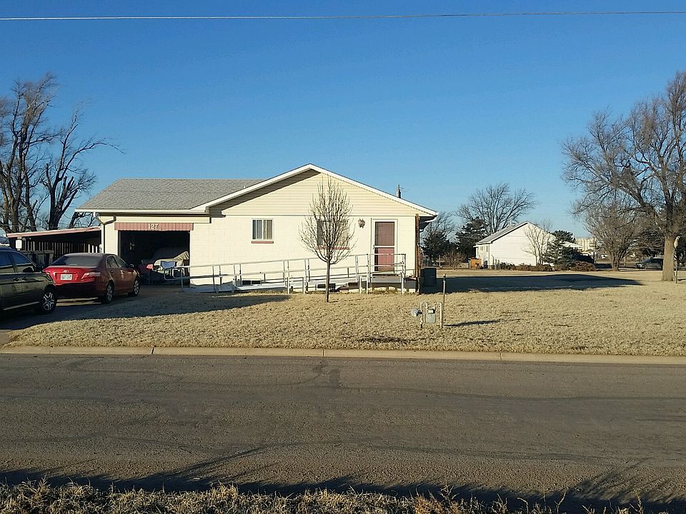 1st image of 127 McCaustland 1 Rd #1