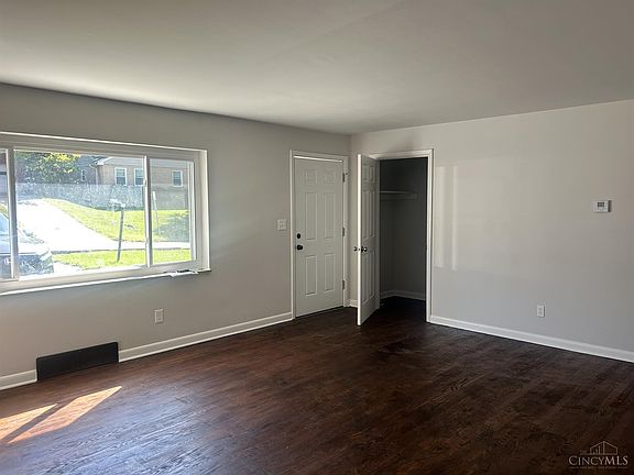 5th image of 3011 Costello Ave