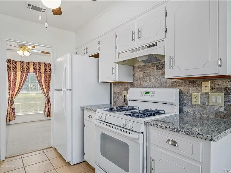 3511 Lanell Dr — Photo 8