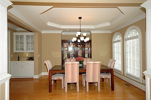 Amazing Dining Room w/Trey Ceiling, Hardwood Floors, Butler Pantry, & Columns