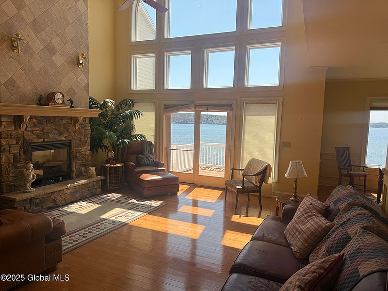 5th image of 29 Cliffside Drive