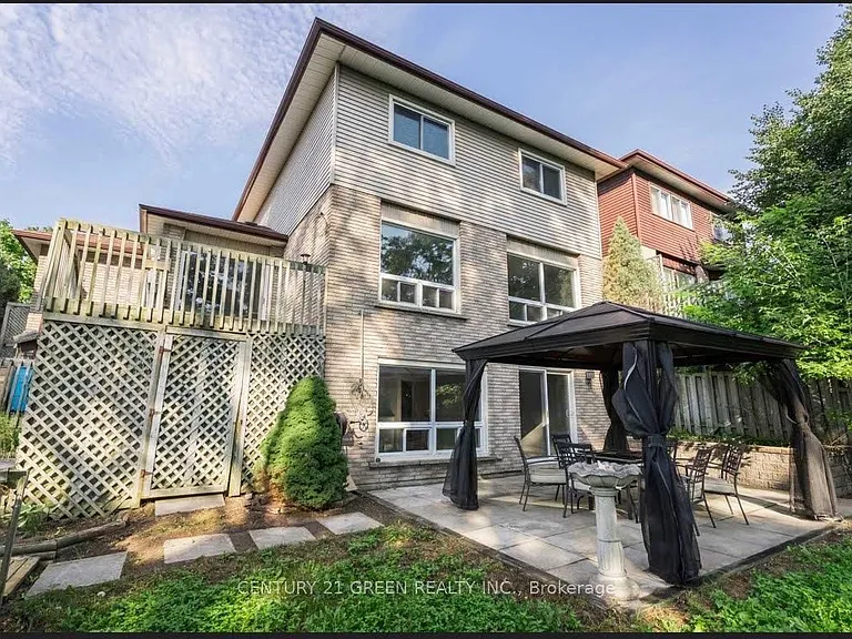 415 Aztec Dr #UPPER — Photo 14