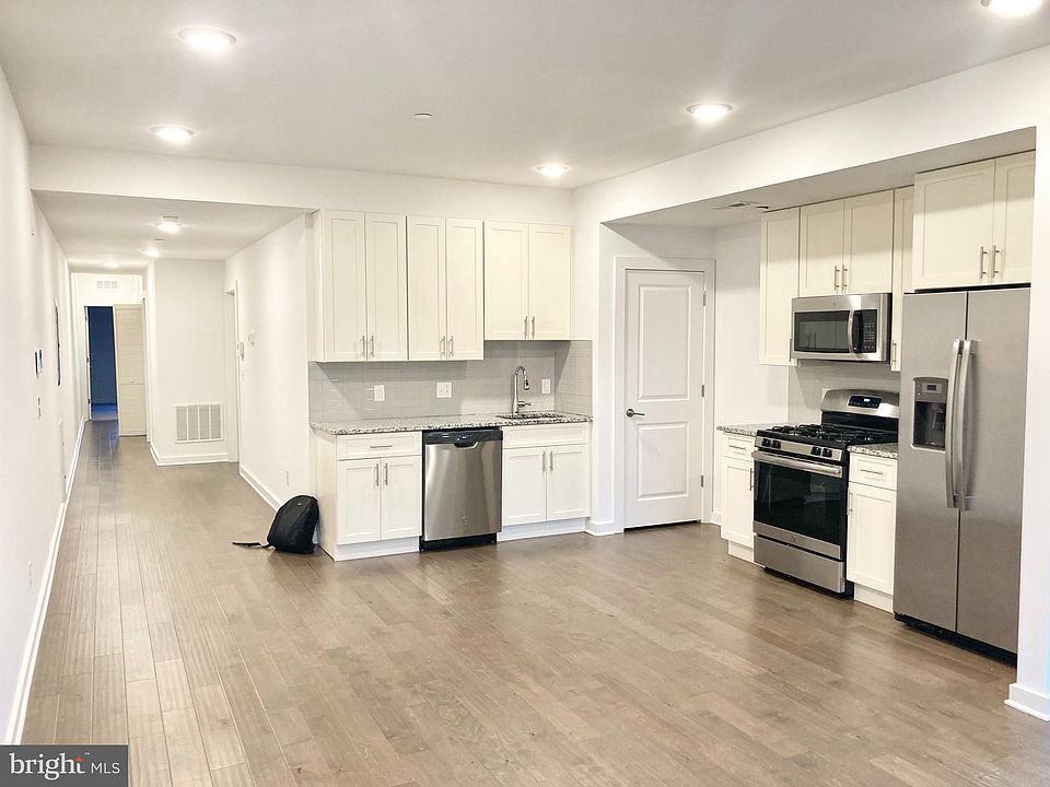 1st image of 1839 N 6th St #11