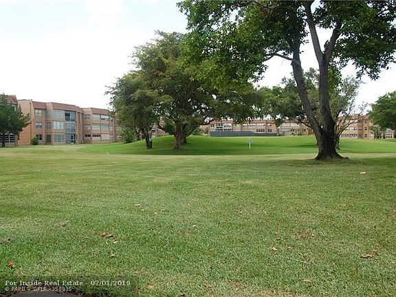 2nd image of 9761 Sunrise Lakes Blvd APT 202