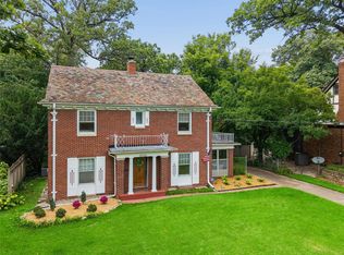 6045 N Waterbury Rd, Des Moines, IA 50312