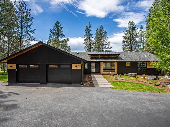 2nd image of 8455 Saint Vrain Way