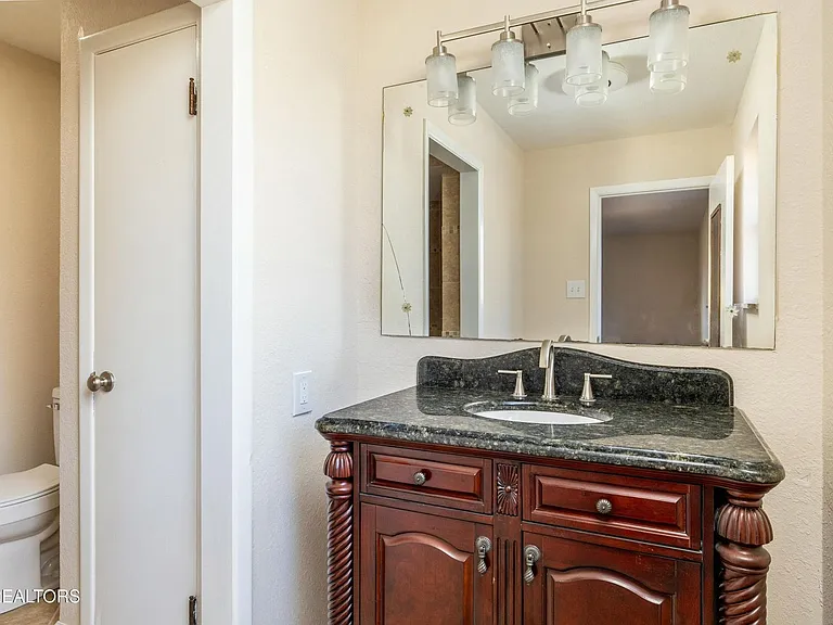 1534 McIlvaine Dr — Photo 12