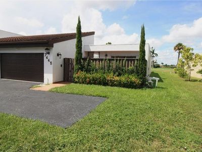 7445 Bay Hill Drive #7445, Hialeah, FL, 33015