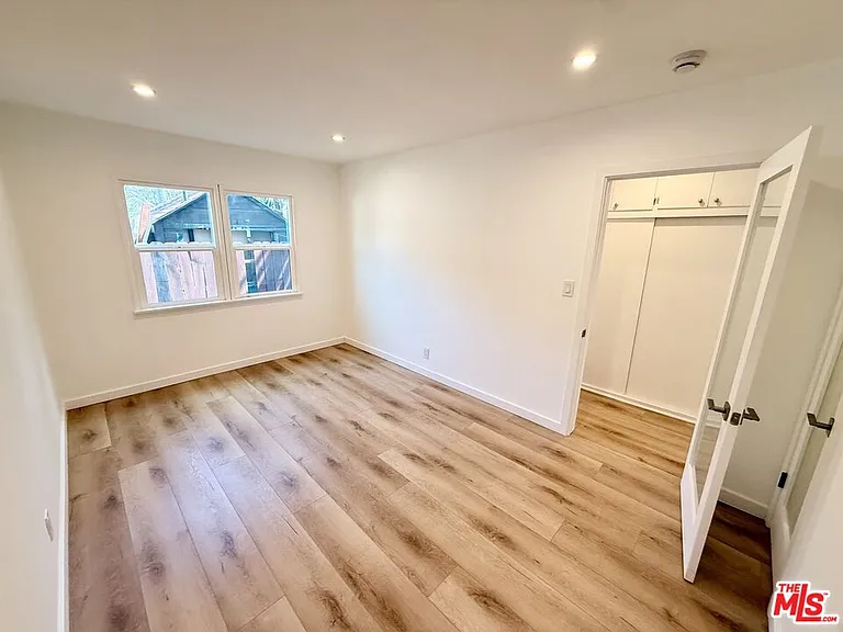 1143 N Formosa Ave #3 — Photo 9