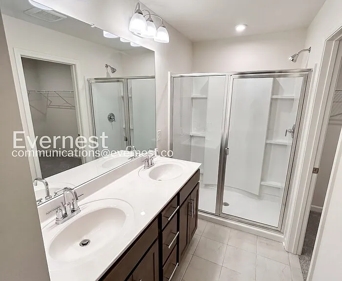 5342 Bellflower Hls — Photo 8