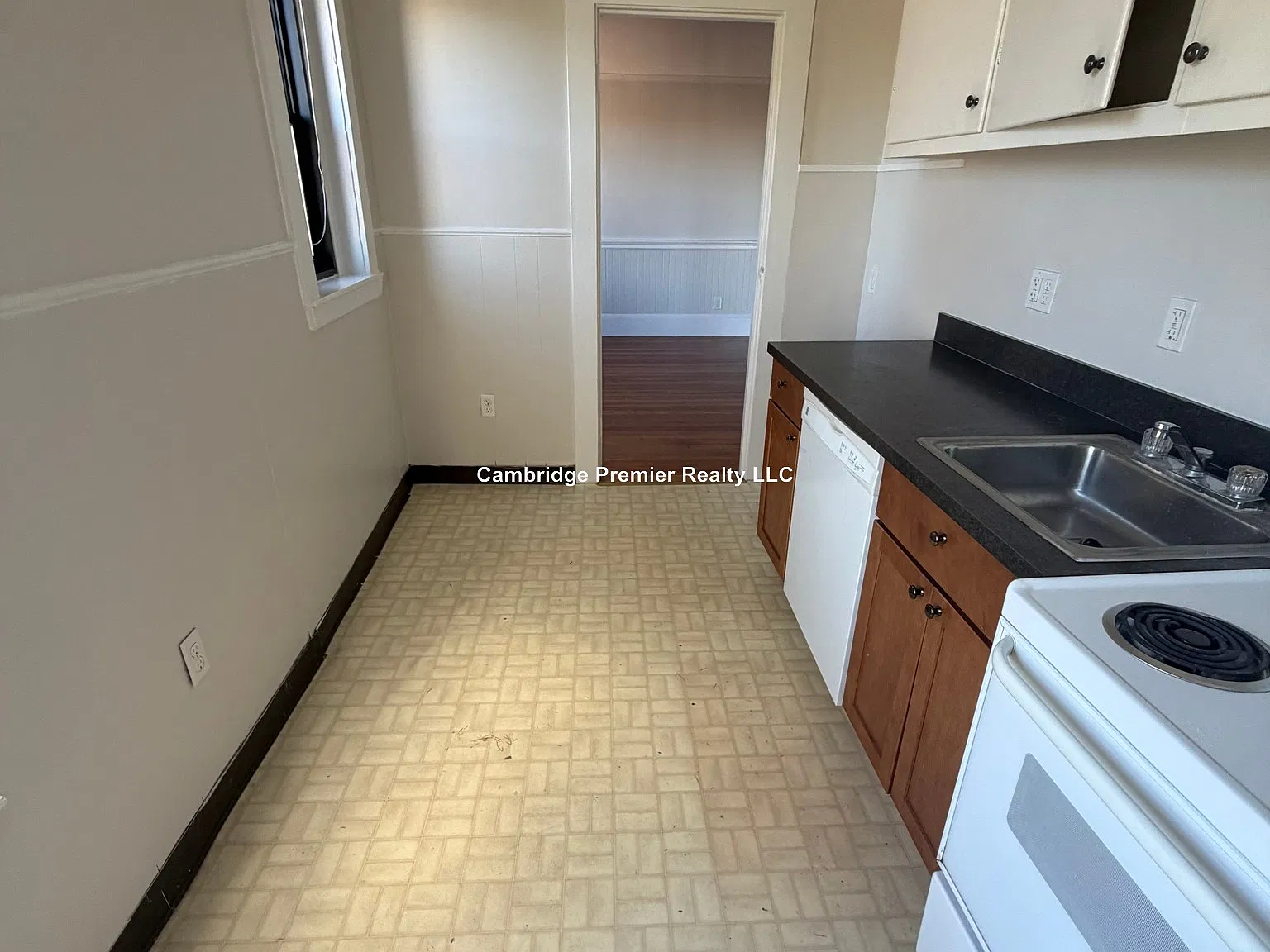 2 bed, 1000 sqft, $2,977 — Photo 4