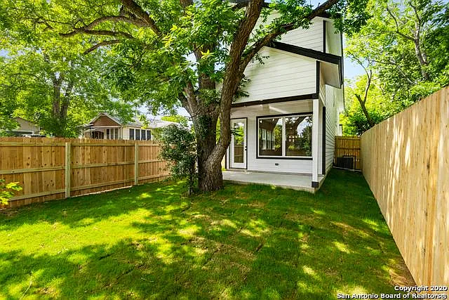 214 Connelly St #1 — Photo 26