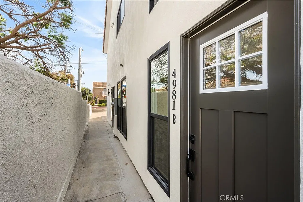 2 bed, 1200 sqft, $3,500 — Photo 4