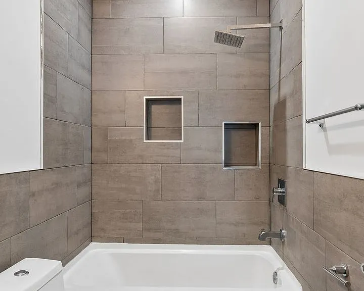 2028 E Fletcher St — Photo 16