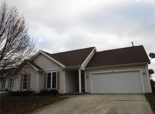 6047 Brandermill Rdg, Columbus, IN 47203