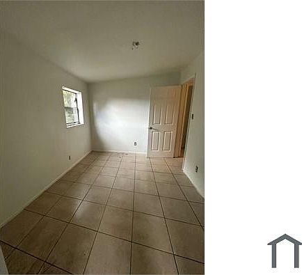 5th image of 3373 NW 17th Ct