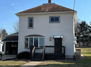 1111 Bangor St, Bangor, WI 54614