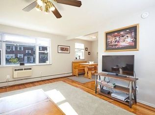 183 Salmon Brook Dr APT D, Glastonbury, CT 06033