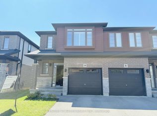 10 Rouley Ln, Hamilton, ON L9G 0G5