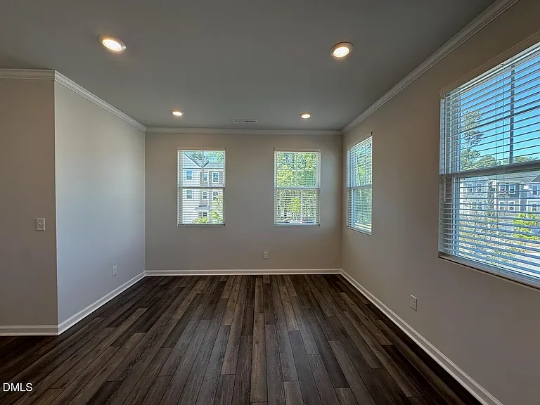 2521 Laurel Valley Way — Photo 11