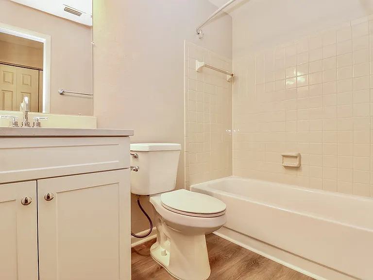 1828 Craven Dr — Photo 15