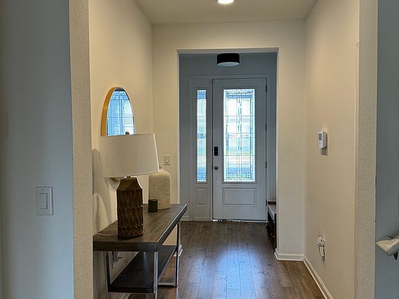 5th image of 4469 Davos St
