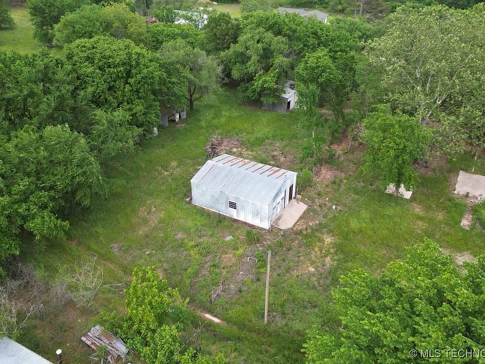 2nd image of 21370 County Road 1610