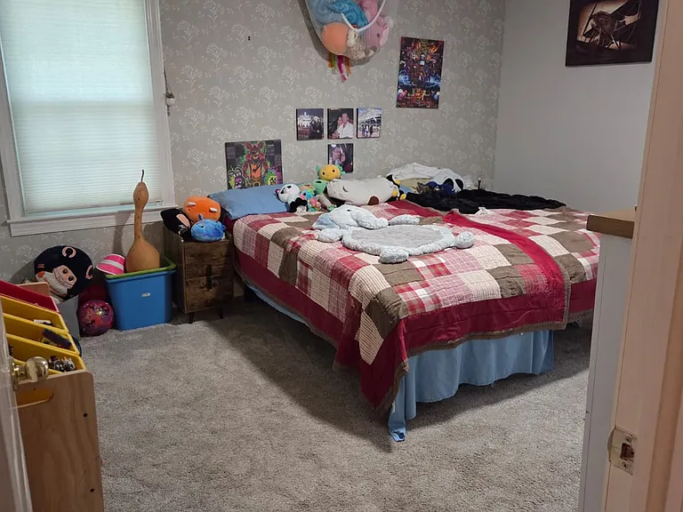 1010 Sherwood Cir — Photo 39