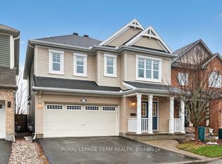 317 Gallantry Way, Ottawa, ON K2S 0P8